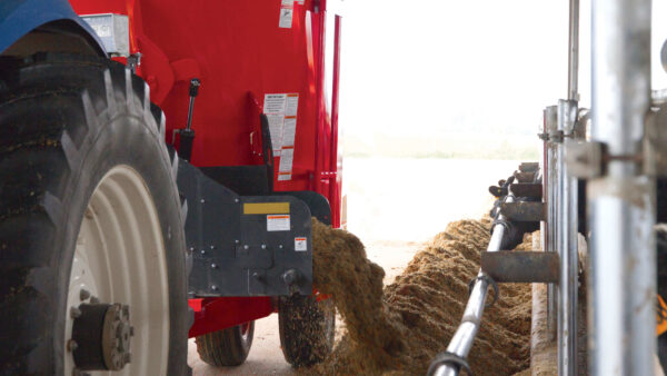 KUHN VSL 200 - voermengwagen met één vijzel