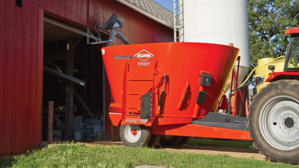 KUHN VSL 200 - voermengwagen met één vijzel
